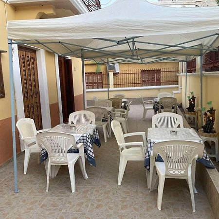 Villa Pinotsi Sými Esterno foto