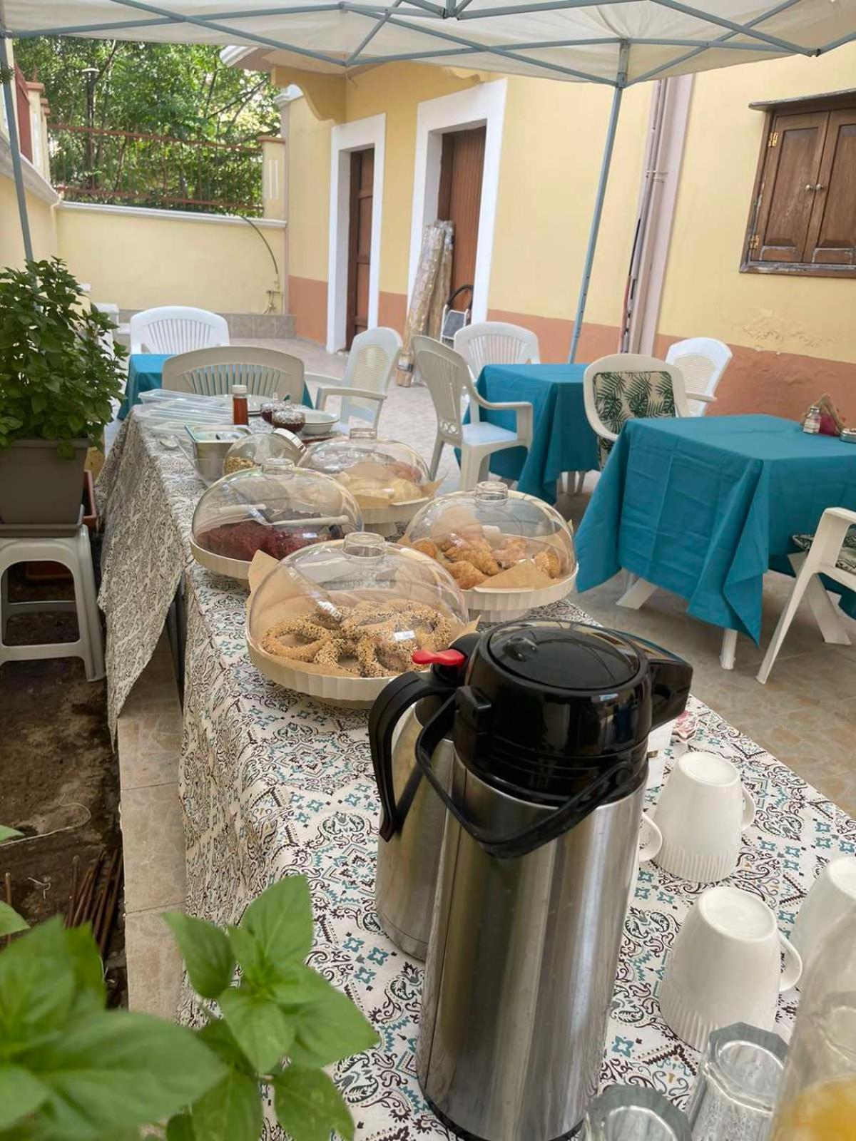 Villa Pinotsi Sými Esterno foto