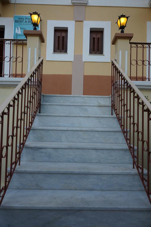 Villa Pinotsi Sými Esterno foto